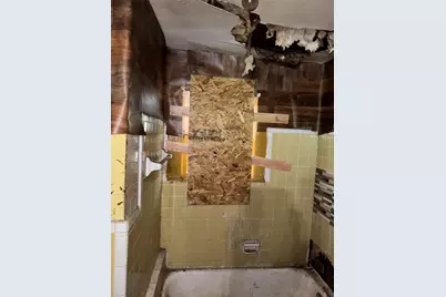 3827 Frank Street, Dallas, TX 75210 - Photo 9