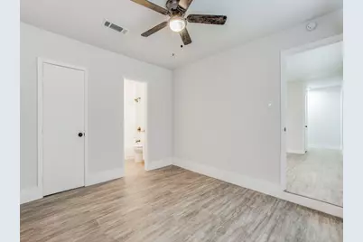 1033 Glynn Drive, Garland, TX 75040 - Photo 9