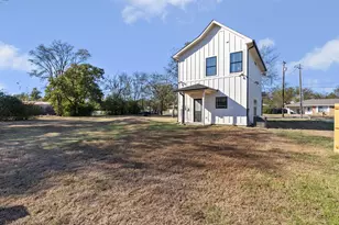 222 E Middle St, Sulphur Springs, TX 75482 - Photo 25