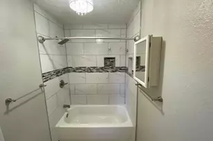 134 Main Pl, Euless, TX 76040 - Photo 13