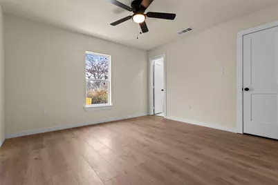 153 Avondale Avenue, Azle, TX 76020 - Photo 11