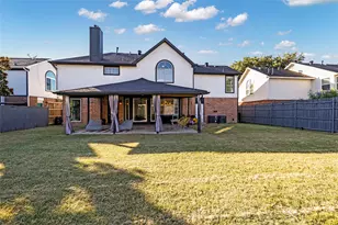 409 Baldwin St, Grand Prairie, TX 75052 - Photo 37