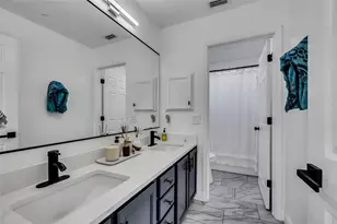 409 Baldwin St, Grand Prairie, TX 75052 - Photo 23