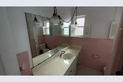 2111 Stanley Avenue, Fort Worth, TX 76110 - Photo 15