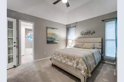 605 Oak Lane, Grapevine, TX 76051 - Photo 15