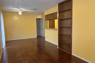 2310 Miguel Ln, Arlington, TX 76016 - Photo 7