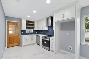 10879 Cassandra Way, Dallas, TX 75228 - Photo 11