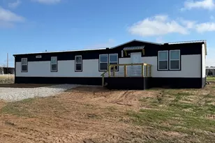 215 Salt Grass Cir, Poolville, TX 76487 - Photo 1