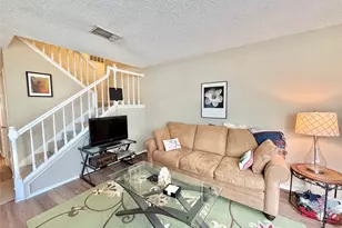 1415 Meadowood Village Dr, Fort Worth, TX 76120 - Photo 7