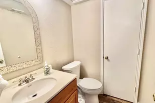 1415 Meadowood Village Dr, Fort Worth, TX 76120 - Photo 9