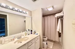 1415 Meadowood Village Dr, Fort Worth, TX 76120 - Photo 17