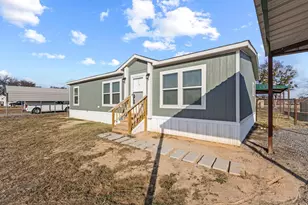 124 Porter Cir, Savoy, TX 75479 - Photo 1