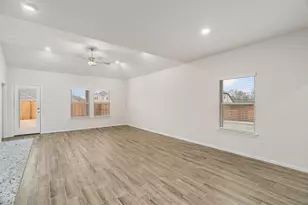 429 Wydown Dr, Princeton, TX 75407 - Photo 9