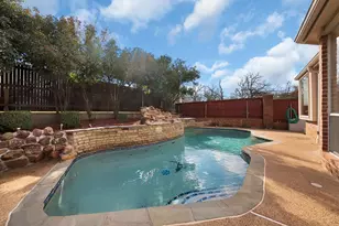 5605 Bailey Ct, Arlington, TX 76017 - Photo 5