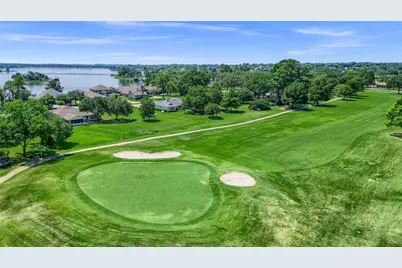 822 Kiowa Drive W, Lake Kiowa, TX 76240 - Photo 17