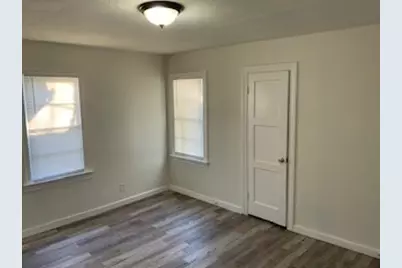 3328 Lynnfield Drive, Fort Worth, TX 76103 - Photo 5