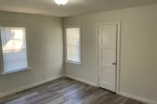 3328 Lynnfield Dr, Fort Worth, TX 76103 - Photo 5