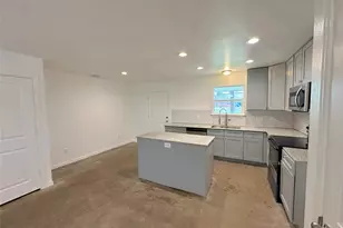 108 W Adams St, Itasca, TX 76055 - Photo 5