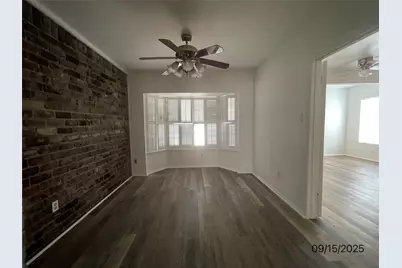 2620 Roberts Cut Off, Sansom Park, TX 76114 - Photo 11