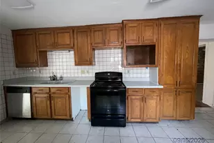 2620 Roberts Cut Off, Sansom Park, TX 76114 - Photo 13