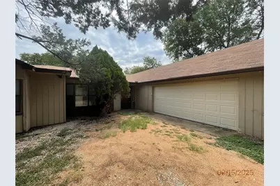 2620 Roberts Cut Off, Sansom Park, TX 76114 - Photo 5