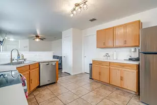 6612 Meadow Way Ln, Fort Worth, TX 76179 - Photo 13