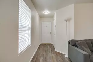 6612 Meadow Way Ln, Fort Worth, TX 76179 - Photo 5