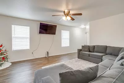 6612 Meadow Way Lane, Fort Worth, TX 76179 - Photo 7