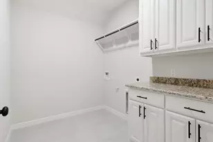 1486 Highland Park Cir, Granbury, TX 76048 - Photo 33