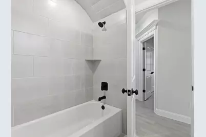 1486 Highland Park Circle, Granbury, TX 76048 - Photo 31