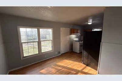 4248 Bertha Avenue, Fort Worth, TX 76105 - Photo 9