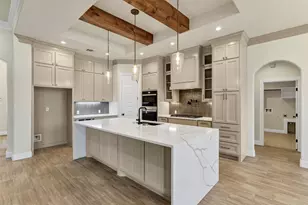 2408 Candlestick Dr, Granbury, TX 76049 - Photo 9