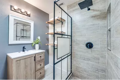 909 Lexington Drive, Irving, TX 75061 - Photo 11