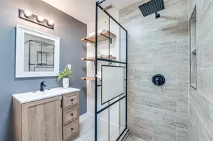 909 Lexington Dr, Irving, TX 75061 - Photo 11