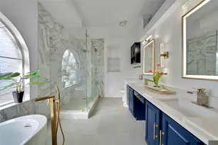 9352 Riverwalk Ln, Irving, TX 75063 - Photo 1