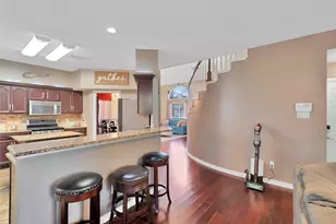 9352 Riverwalk Ln, Irving, TX 75063 - Photo 15