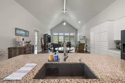 1921 Middleton Drive, Mansfield, TX 76063 - Photo 11
