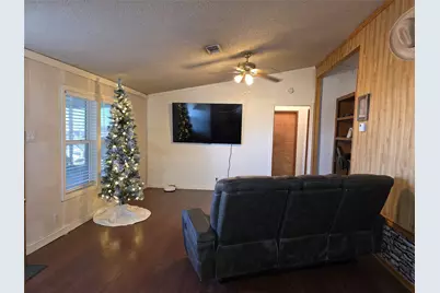 5716 Longhorn Trail, Joshua, TX 76058 - Photo 3