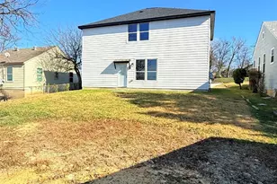 2864 Burchill Rd, Fort Worth, TX 76105 - Photo 19