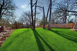 616 E Shepherd St, Denison, TX 75021 - Photo 9