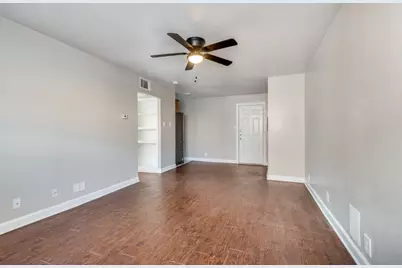 4915 Reiger Avenue #J, Dallas, TX 75214 - Photo 7