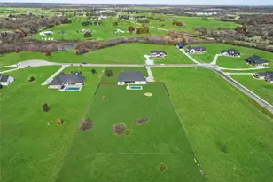 2041 Carrie Ct, Weatherford, TX 76088 - Photo 35