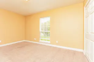 7418 Emory Oak Ln, Dallas, TX 75249 - Photo 11