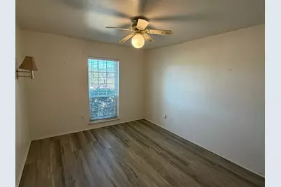 2006 Southern Oaks, Carrollton, TX 75007 - Photo 17