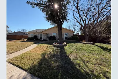 2006 Southern Oaks, Carrollton, TX 75007 - Photo 3