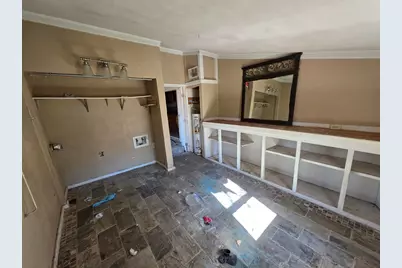 213 S 6th Street, Sanger, TX 76266 - Photo 3