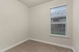 15725 Hazelhurst Ln, Fort Worth, TX 76247 - Photo 13