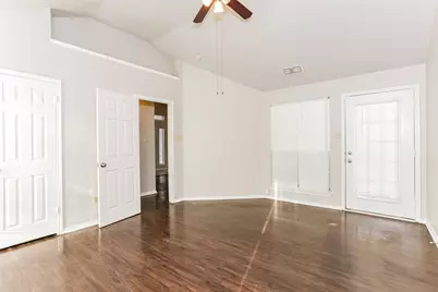 5309 Tennis Villa Drive, Arlington, TX 76017 - Photo 13