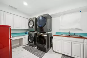 11212 Inwood Rd, Dallas, TX 75229 - Photo 33