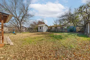 1090 W Elm St, Stephenville, TX 76401 - Photo 15